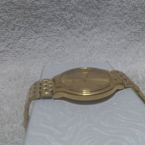 Seiko Quartz Watch V701-6K69 Thin All Gold Bracelet Men New Bat Clear Great !!! - Picture 7 of 13